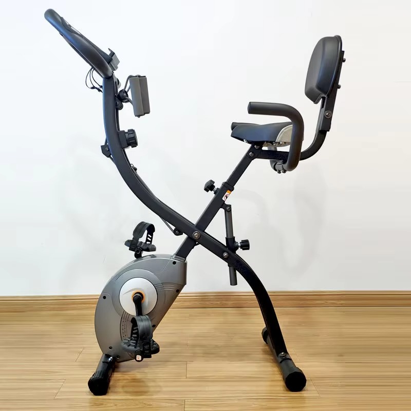 2025年最新トレンド 室内固定式エクササイズバイク - 家 - Home Gym Designs のレビューと価格